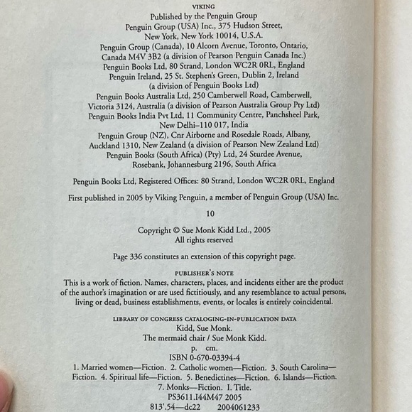 ❌SOLD❌ The Mermaid Chair, A Novel by Sue Monk Kidd - Picture 8 of 16